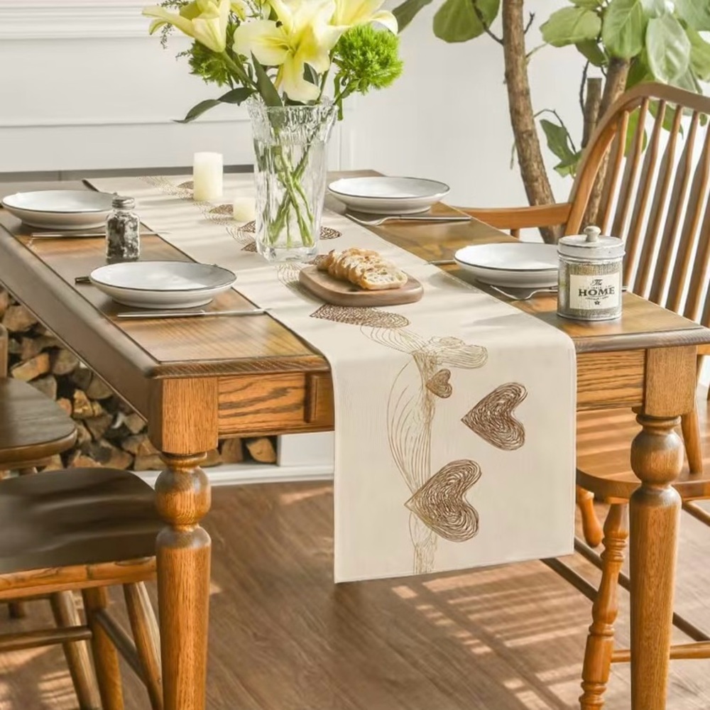GORGEOUS HEART TABLE RUNNER (90”L) - Picture 2 of 7